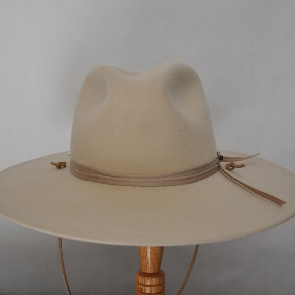 Stetson Holden main image 2